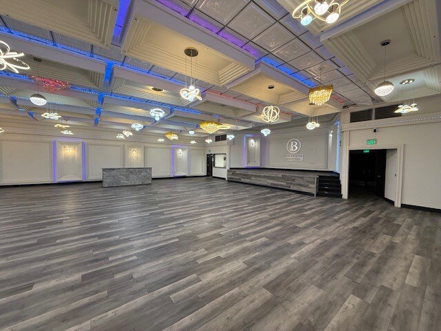 More Photos Of 2007 Yosemite Blvd, Modesto Office For Lease