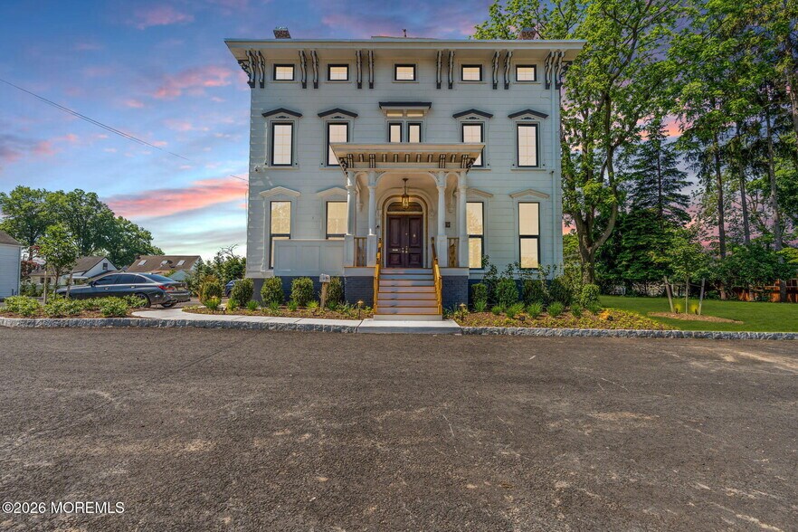 Primary Photo Of 49 E Passaic St, Rochelle Park Office For Lease