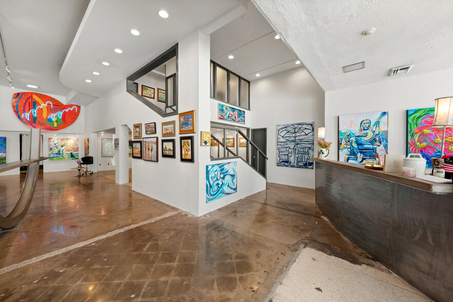 More Photos Of 515 22nd St, Galveston General Retail For Sale