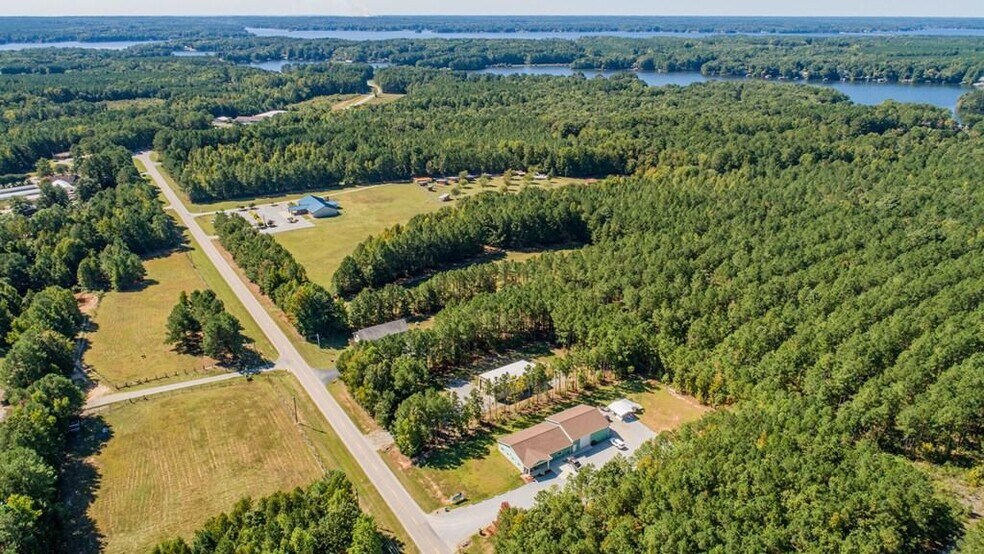 More Photos Of 171 Stanley Rd, Henrico General Retail For Sale