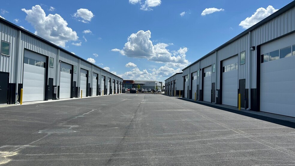 More Photos Of 1551 S Deer Heights Rd, Spokane Warehouse For Sale
