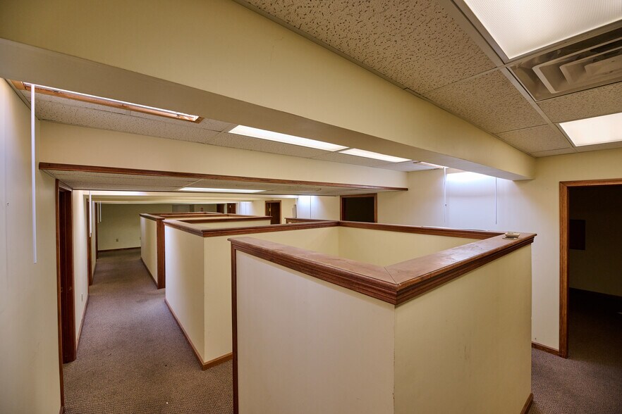 More Photos Of 7464 Sharon Mercer Rd, Mercer General Retail For Sale
