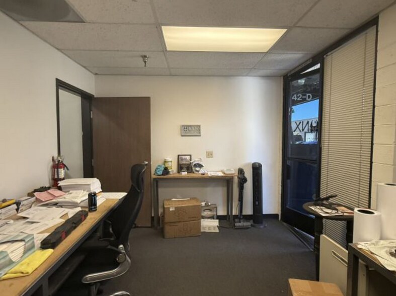 More Photos Of 1842 W 11th St, Upland Warehouse For Sale