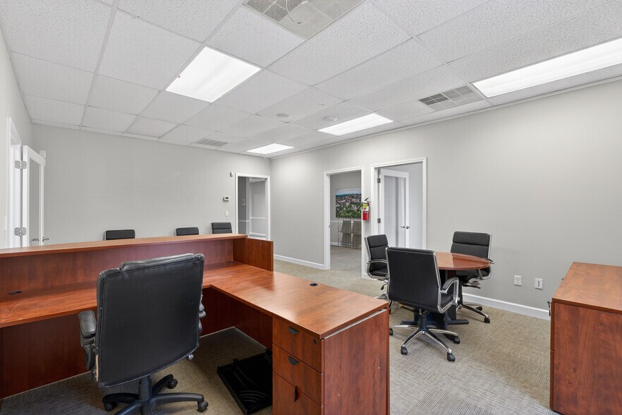More Photos Of 1313-A Miller Rd, Greenville Office For Lease