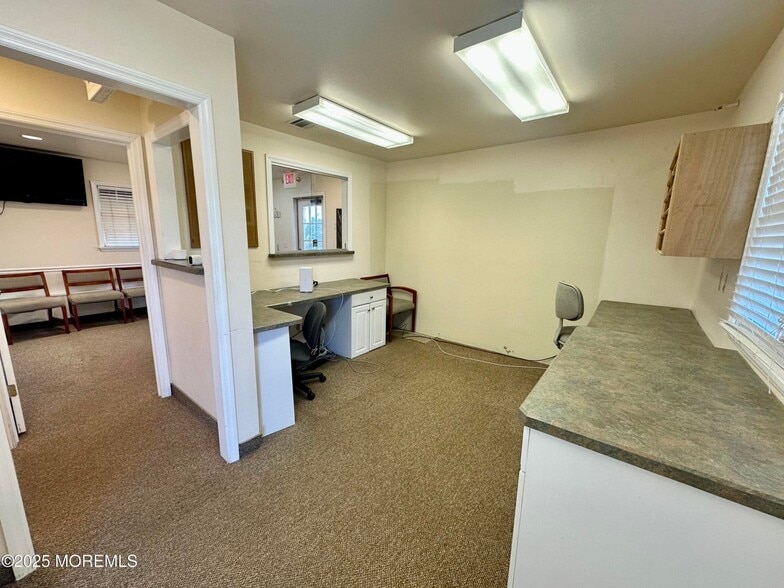 More Photos Of 751 Fischer Blvd, Toms River Medical For Sale