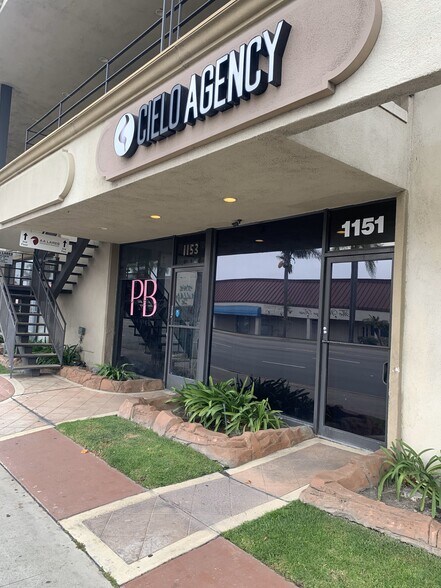 More Photos Of 1149-1163 N Tustin St, Orange General Retail For Lease