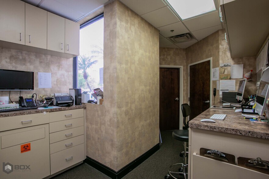 More Photos Of 7171 N University Dr, Tamarac Medical For Sale
