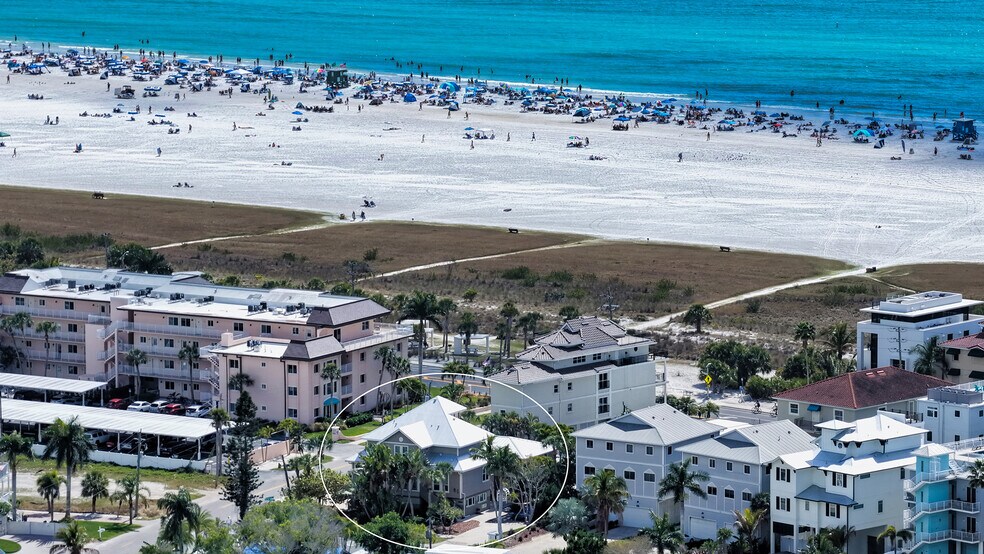 More Photos Of 5610 AVENIDA DEL MARE, Sarasota Specialty For Sale