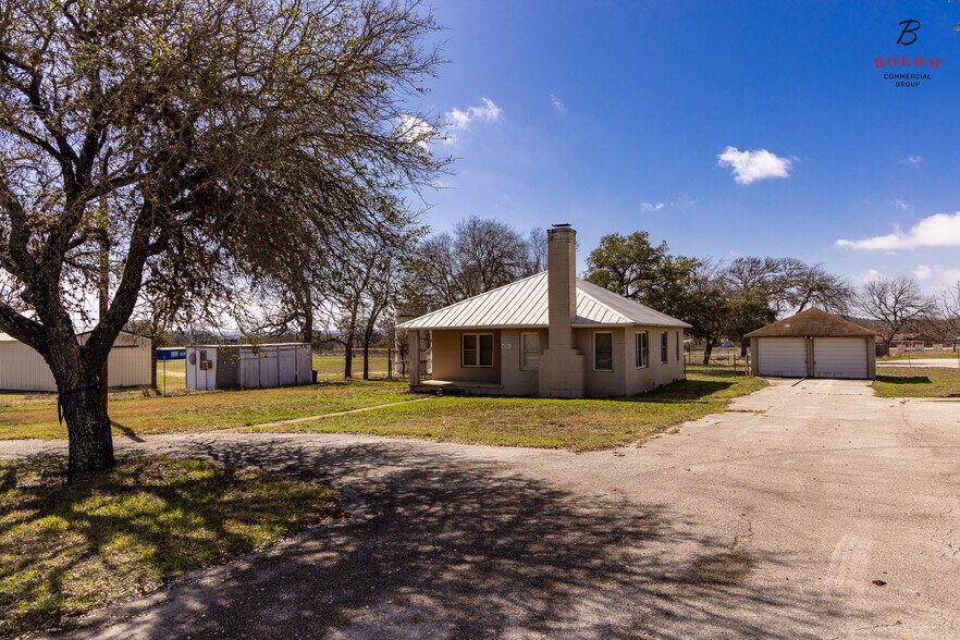 More Photos Of 601 Peterson Farm Rd, Kerrville Land For Sale