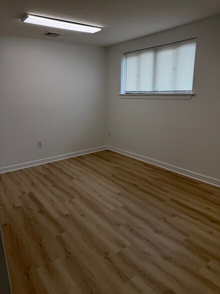 More Photos Of 1147 Independence Blvd, Virginia Beach Medical For Lease