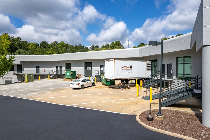 More Photos Of 680 Engineering Dr, Peachtree Corners Research And Development For Sale