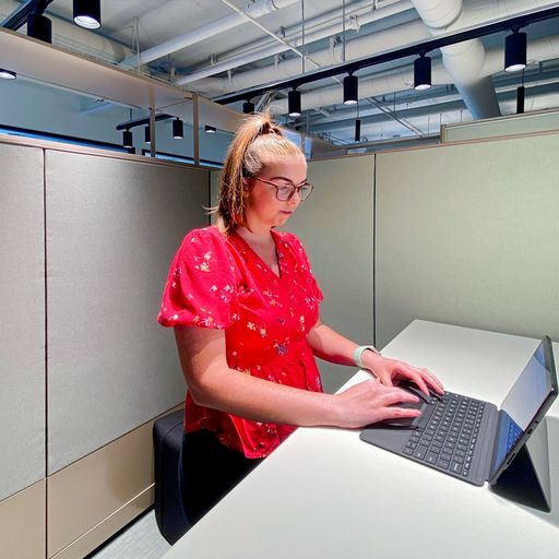 More Photos Of 525 8th Ave W, Vancouver Coworking Space