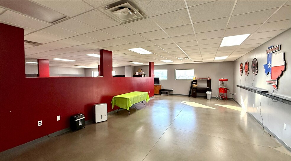 More Photos Of 6300 E Interstate 20, Midland Industrial For Sale