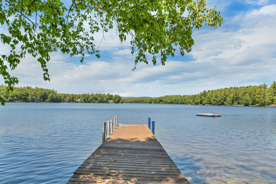 More Photos Of 280 S Main St, Wolfeboro Hotel For Sale