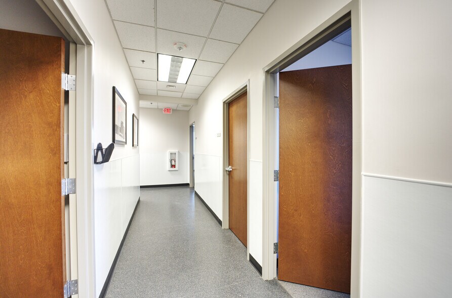 More Photos Of 12306 State Highway 191, Midland Warehouse For Lease