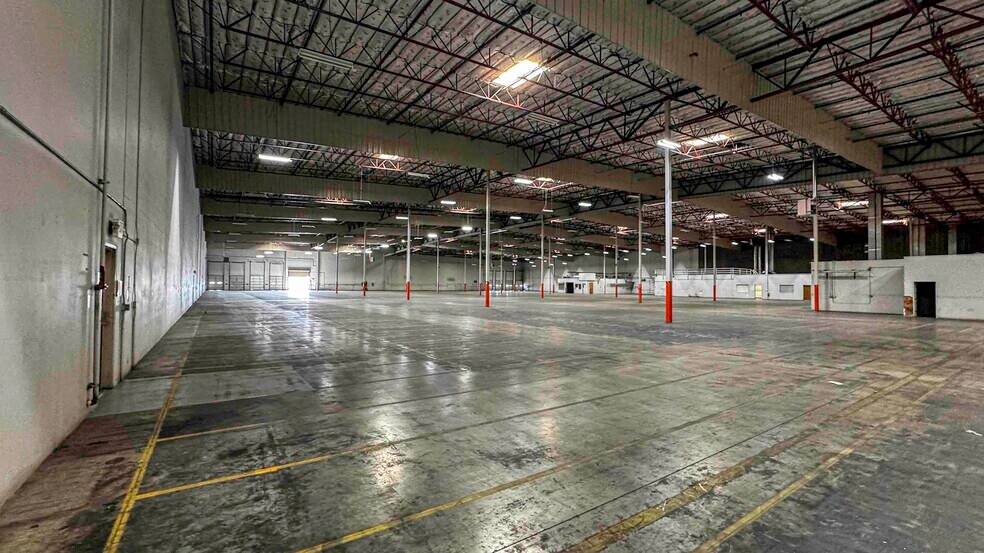 More Photos Of 600 S McClure Rd, Modesto Warehouse For Lease