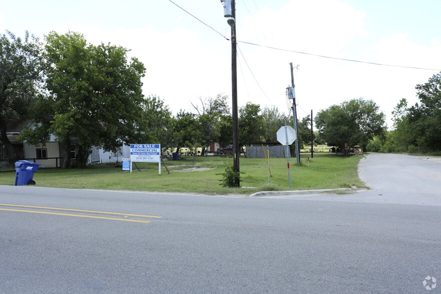 More Photos Of 302 E Parsons St, Manor Land For Sale