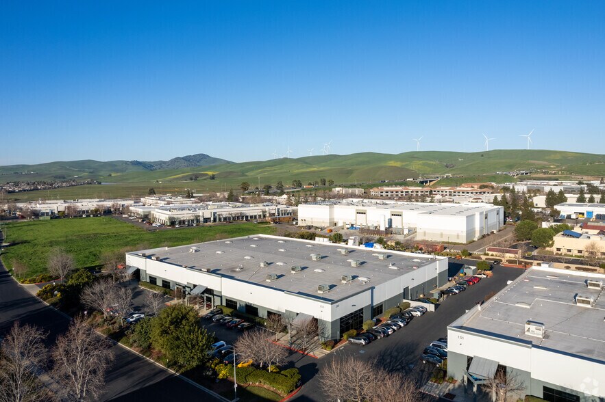 More Photos Of 203 Lawrence Dr, Livermore Light Manufacturing For Lease