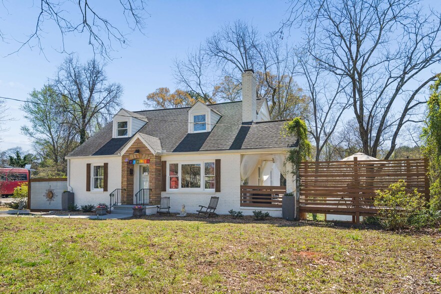 More Photos Of 1860 Penelope Rd NW, Atlanta Hospitality For Sale