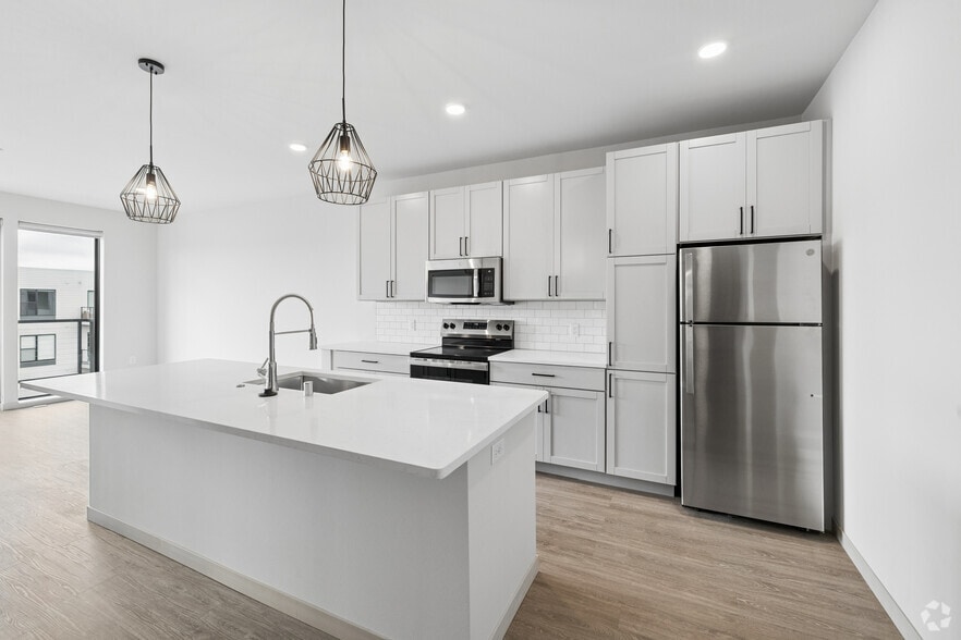 More Photos Of 8309 Greenway Blvd, Middleton Apartments For Lease