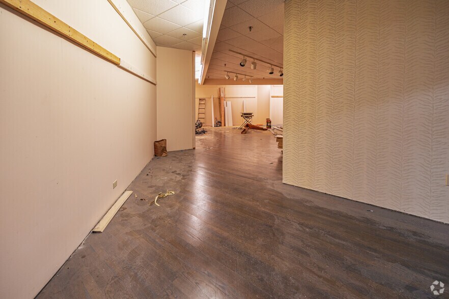 More Photos Of 23533 Mercantile Rd, Beachwood Flex For Sale