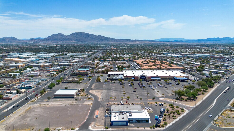 More Photos Of 2877 E Charleston Blvd, Las Vegas Freestanding For Sale