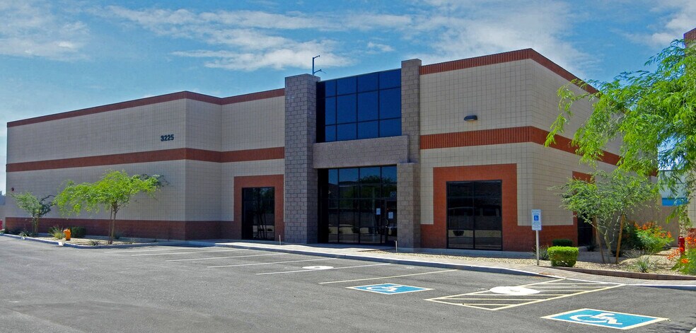Primary Photo Of 3225-3245 N Nevada St, Chandler Warehouse For Lease