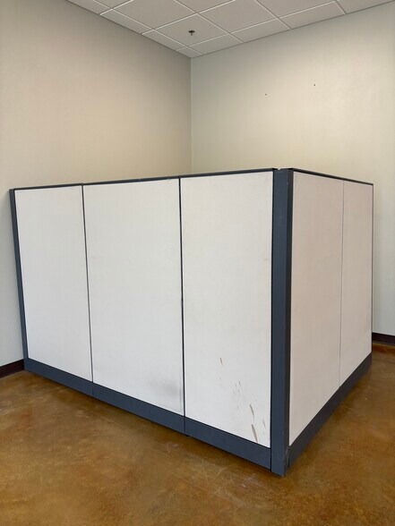 More Photos Of 808 Fort Worth Hwy, Weatherford Storefront Retail Office For Lease