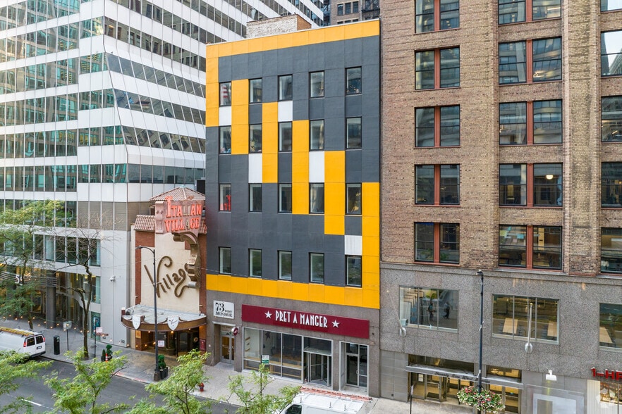 More Photos Of 73 W Monroe St, Chicago Office For Lease