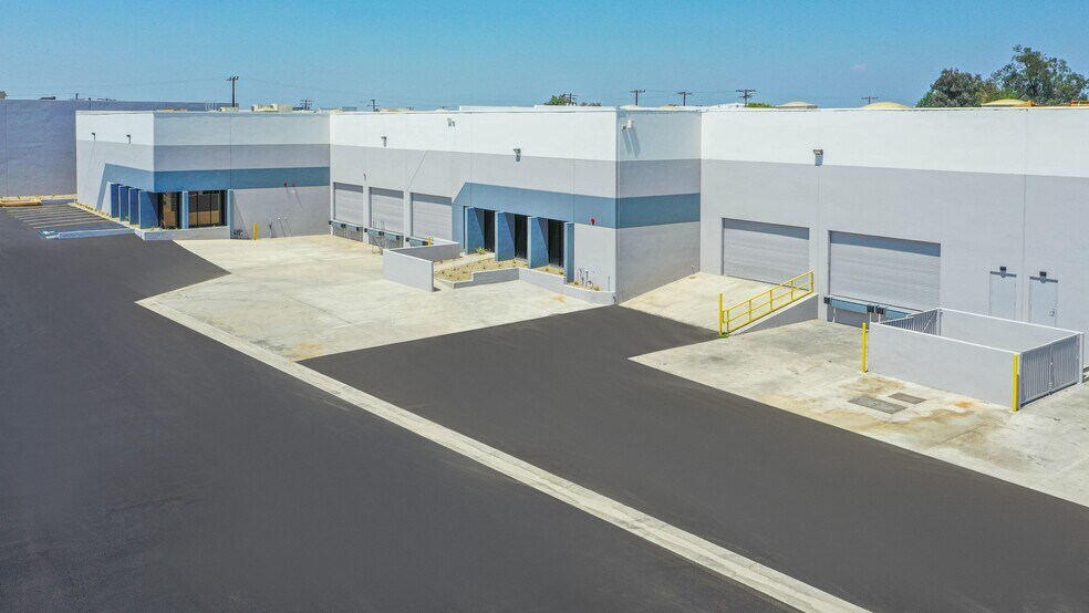 Primary Photo Of 1745-1749 Chapin Rd, Montebello Manufacturing For Lease