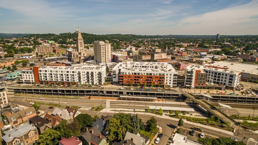 More Photos Of 6102-6168 Centre Ave, Pittsburgh Apartments For Lease