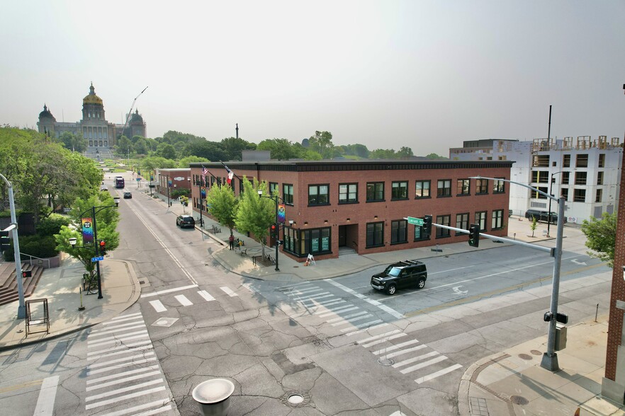 Primary Photo Of 601 E Locust St, Des Moines Office For Lease