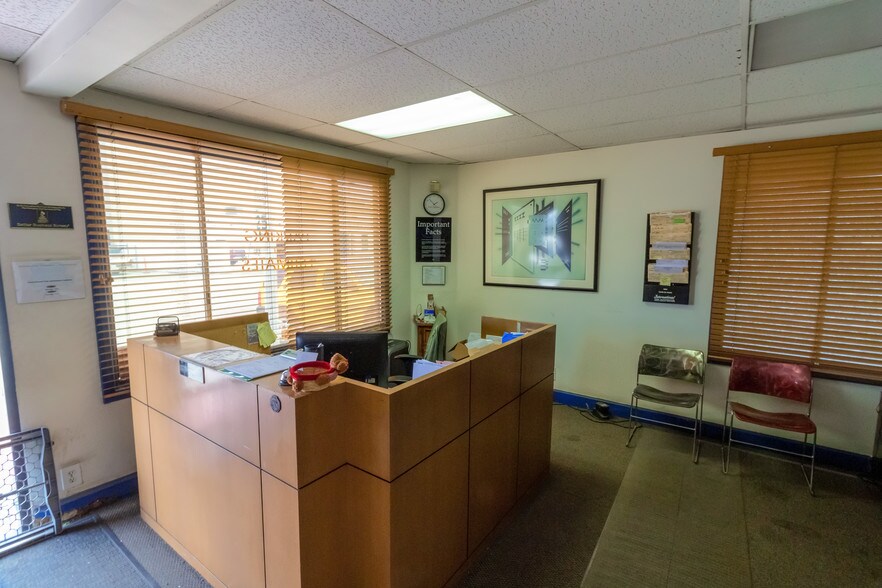 More Photos Of 11847-11861 Teale St, Culver City Manufacturing For Sale