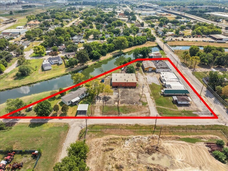 More Photos Of 704 W Shaw Ave, Pasadena Land For Sale