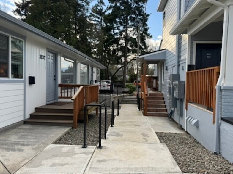 More Photos Of 3823-3841 SE 52nd Ave, Portland Apartments For Sale