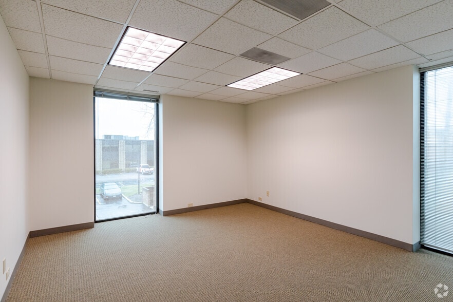 More Photos Of 799 Roosevelt Rd, Glen Ellyn Unknown For Lease