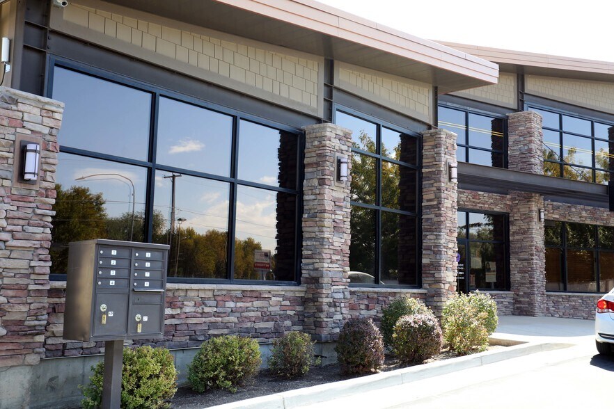 More Photos Of 3263 S Highway 89, North Salt Lake Office For Lease