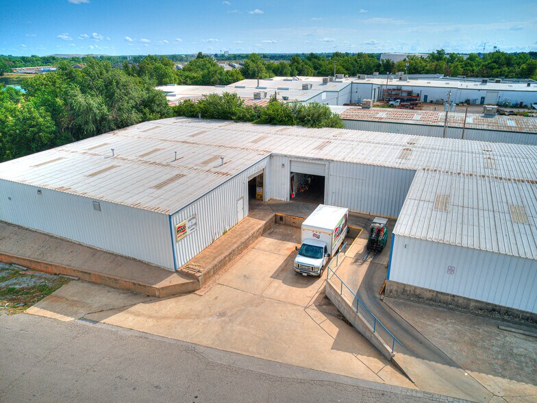 More Photos Of 3403 E Reno Ave, Oklahoma City Unknown For Lease