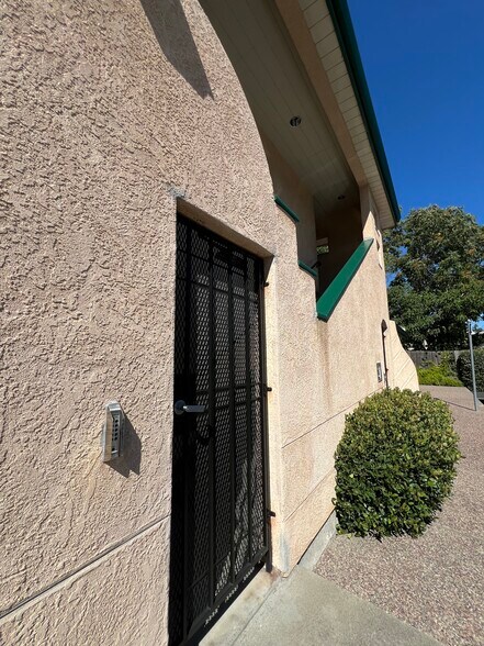 More Photos Of 480 St John St, Pleasanton Office For Lease