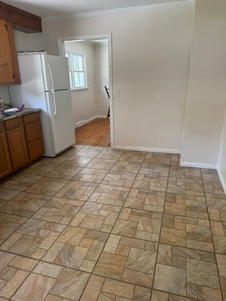 More Photos Of 759 Jimmie Kerr Rd, Haw River Auto Repair For Sale
