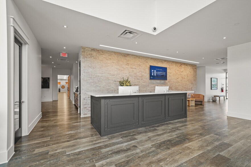 More Photos Of 4300 FM 2351 Rd, Friendswood Office For Lease
