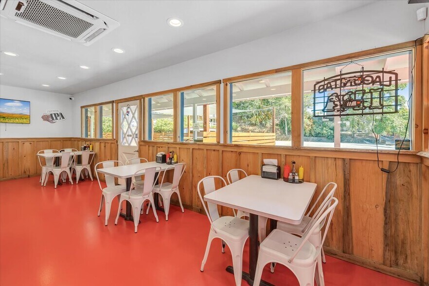 More Photos Of 22652 Parrotts Ferry Rd, Columbia Restaurant For Sale