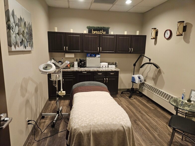 More Photos Of 5060 Meadowood Mall Cir, Reno Medical For Sale