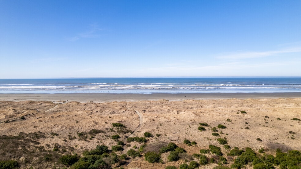 More Photos Of 11 Chabot Rd, Copalis Beach Hotel For Sale