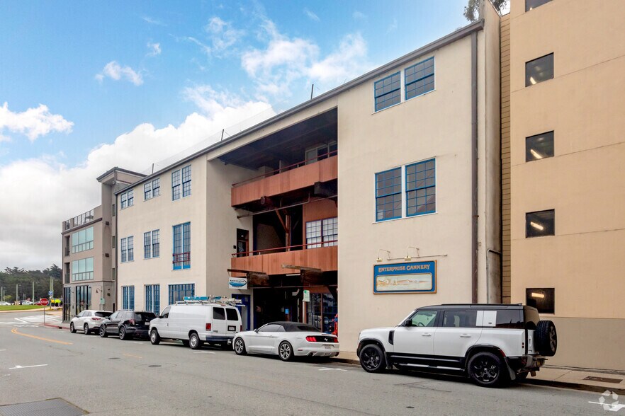 More Photos Of 225 Cannery Row, Monterey Office For Sale