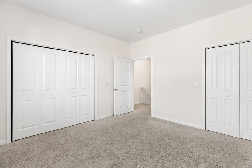 More Photos Of Village Rd @ Dresser Lane, Leland Apartments For Sale