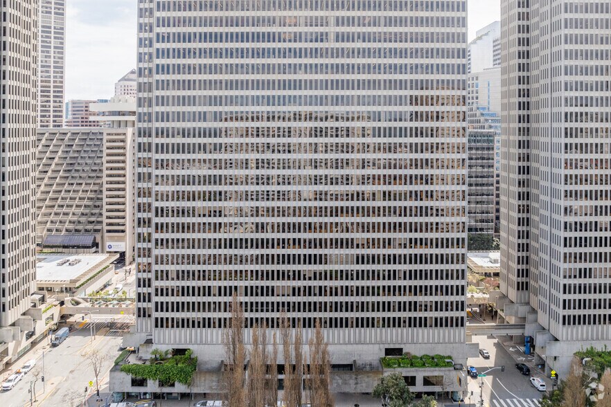 More Photos Of Three Embarcadero Ctr, San Francisco Office For Lease