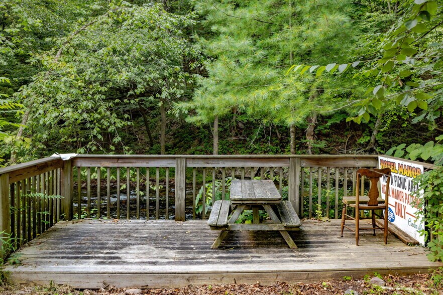 More Photos Of 392 Slate Run Rd, Slate Run Hospitality For Sale