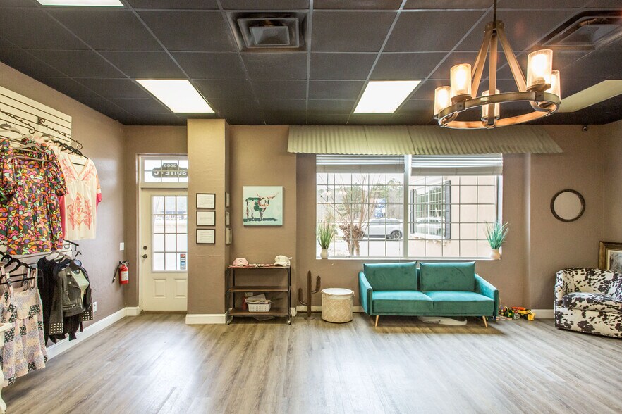 More Photos Of 3005 US Highway 84, Blackshear Storefront For Sale