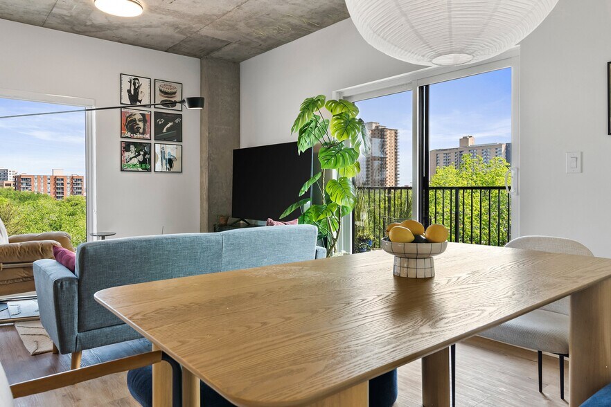 More Photos Of 12322 102 Av NW, Edmonton Apartments For Lease